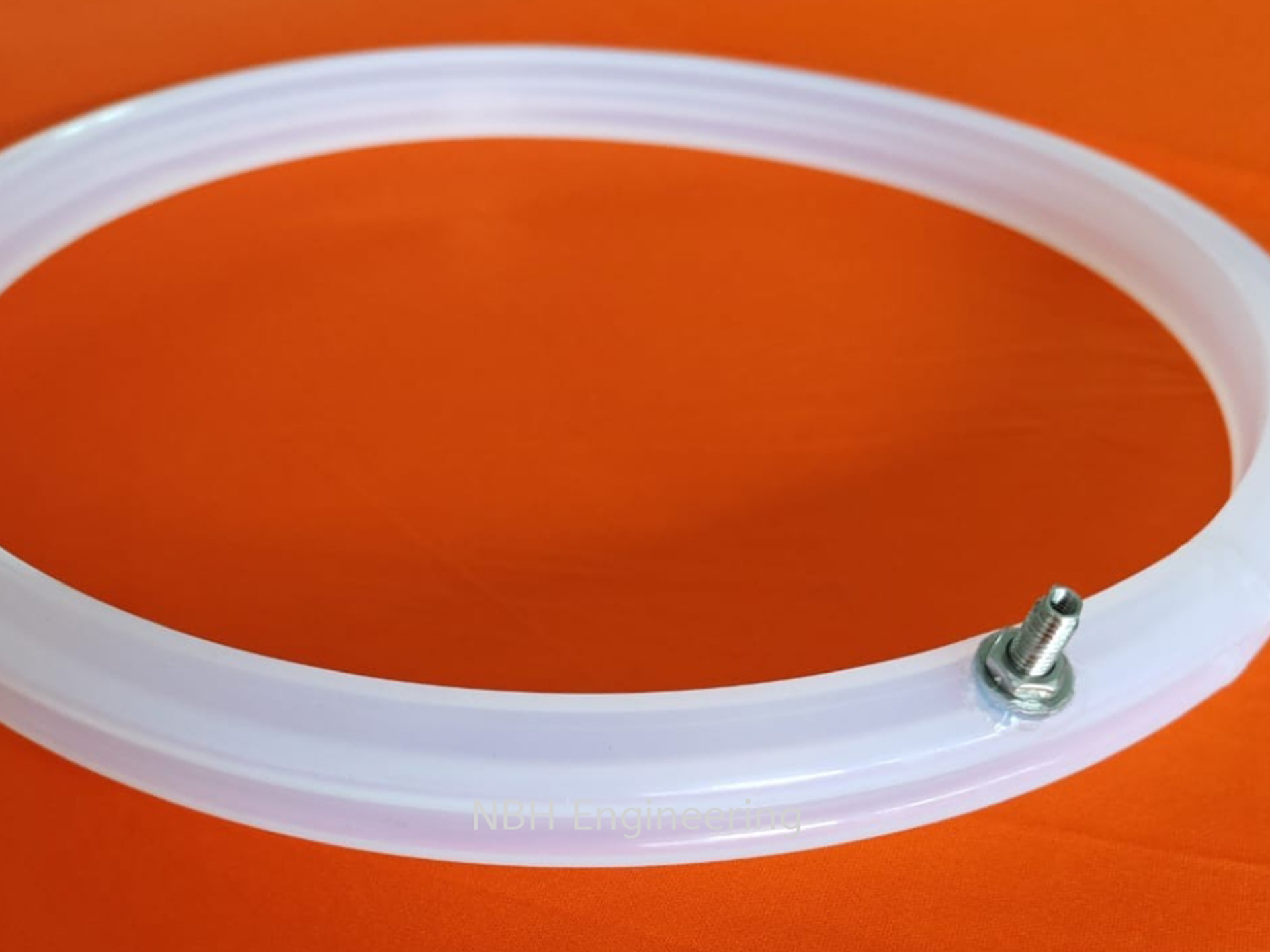 isolator-door-inflatable-seals